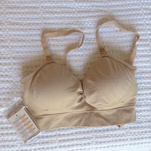 New Never Used Kindred Braverly Hands-Free Pumping & Nursing Bra